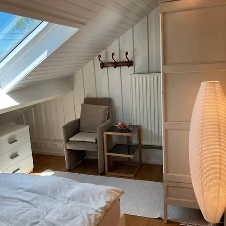 Angela, 3 Lägenhet Ovifat